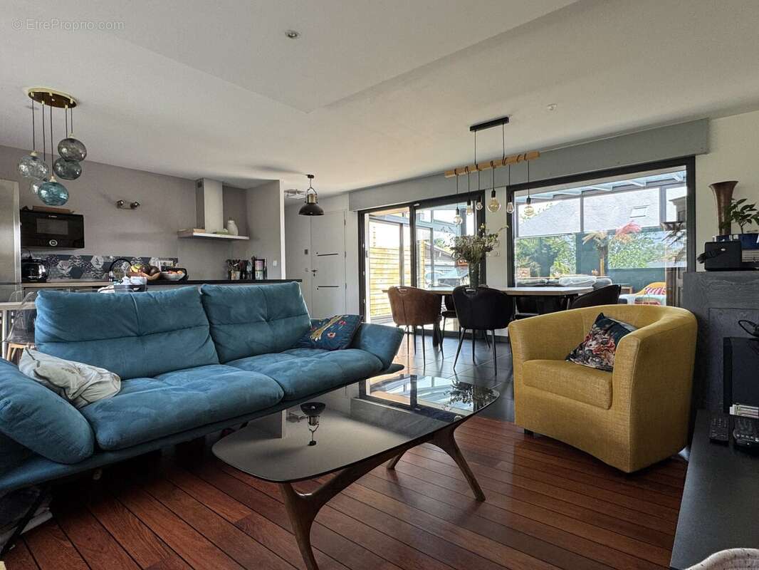 Maison 124 m² à Saint-Sebastien-Sur-Loire  - photo 3