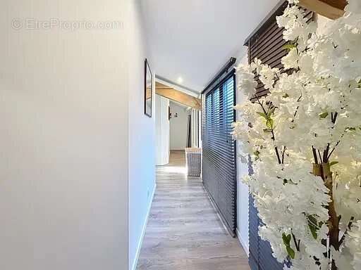 Appartement à LE CANNET