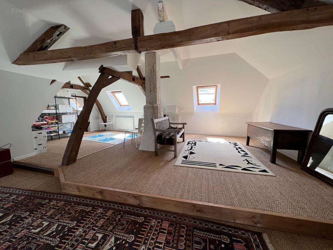 Maison à CHATEAU-DU-LOIR