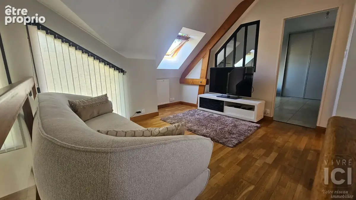 Maison Sainte Luce Sur Loire - 190 m² - photo 9