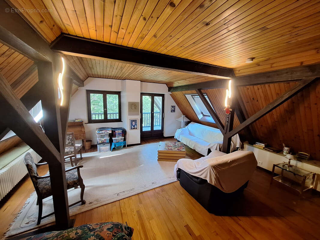 Maison à OBERHOFFEN-LES-WISSEMBOURG