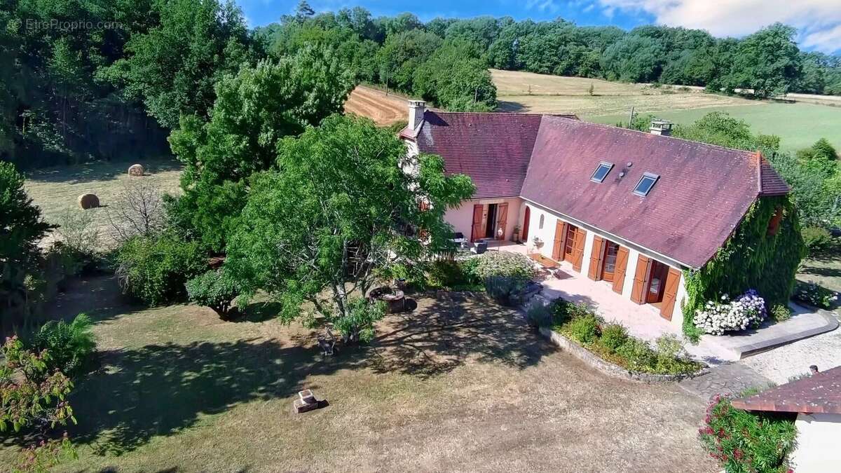 Maison à EXCIDEUIL