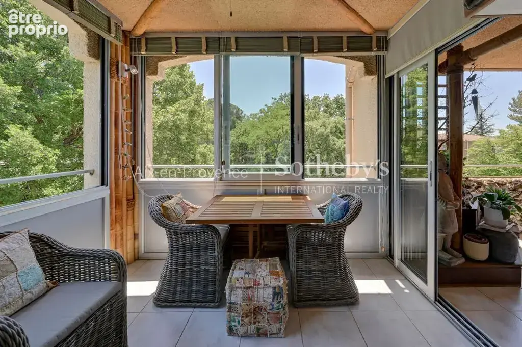 Spacieux appartement avec terrasse et vue dégagée - Parc de la Torse - photo 5