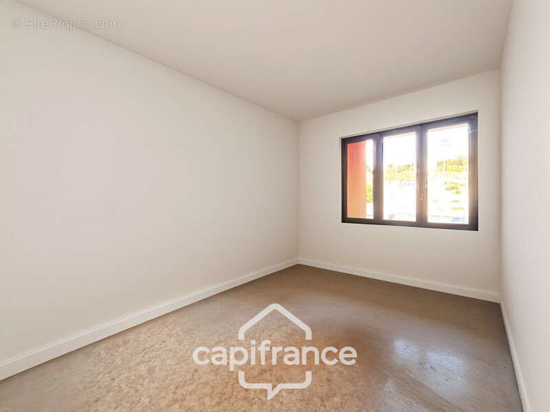 Maison à MONTRIGAUD