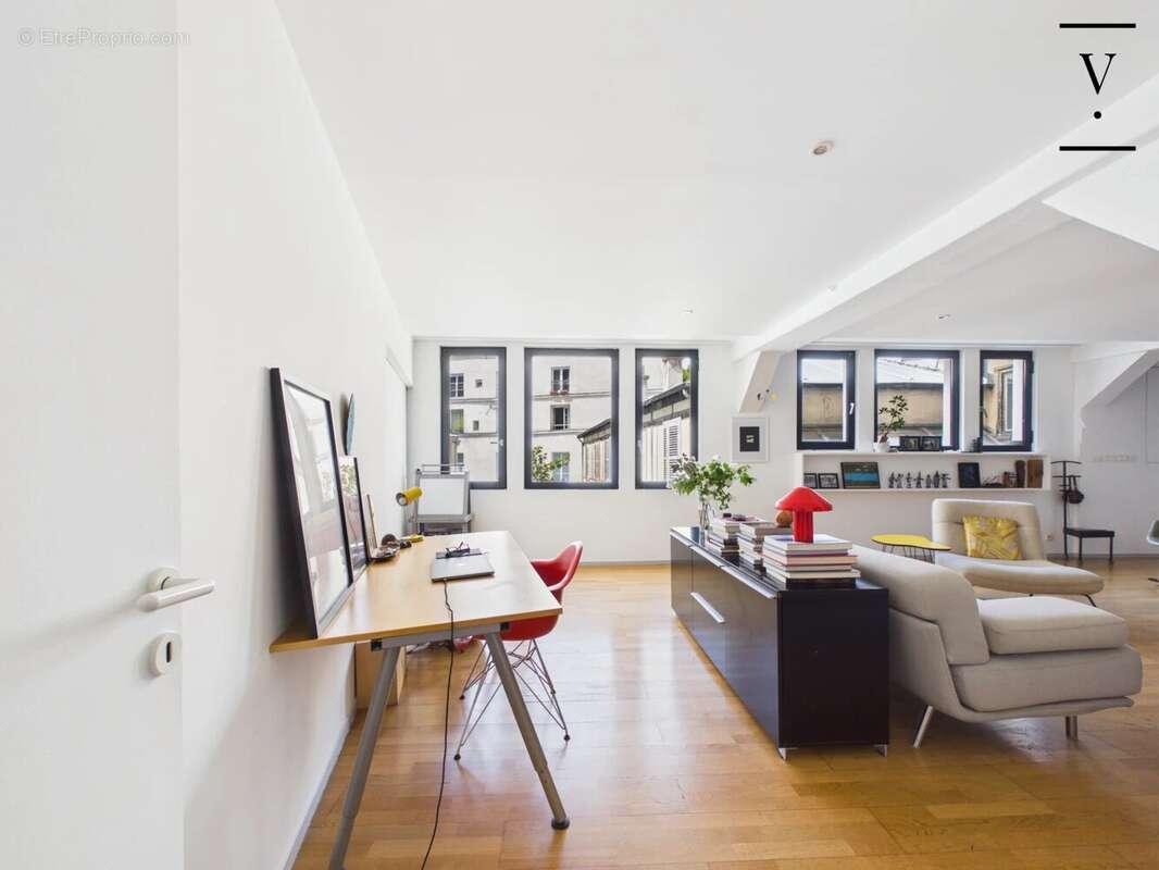 Appartement à PARIS-3E