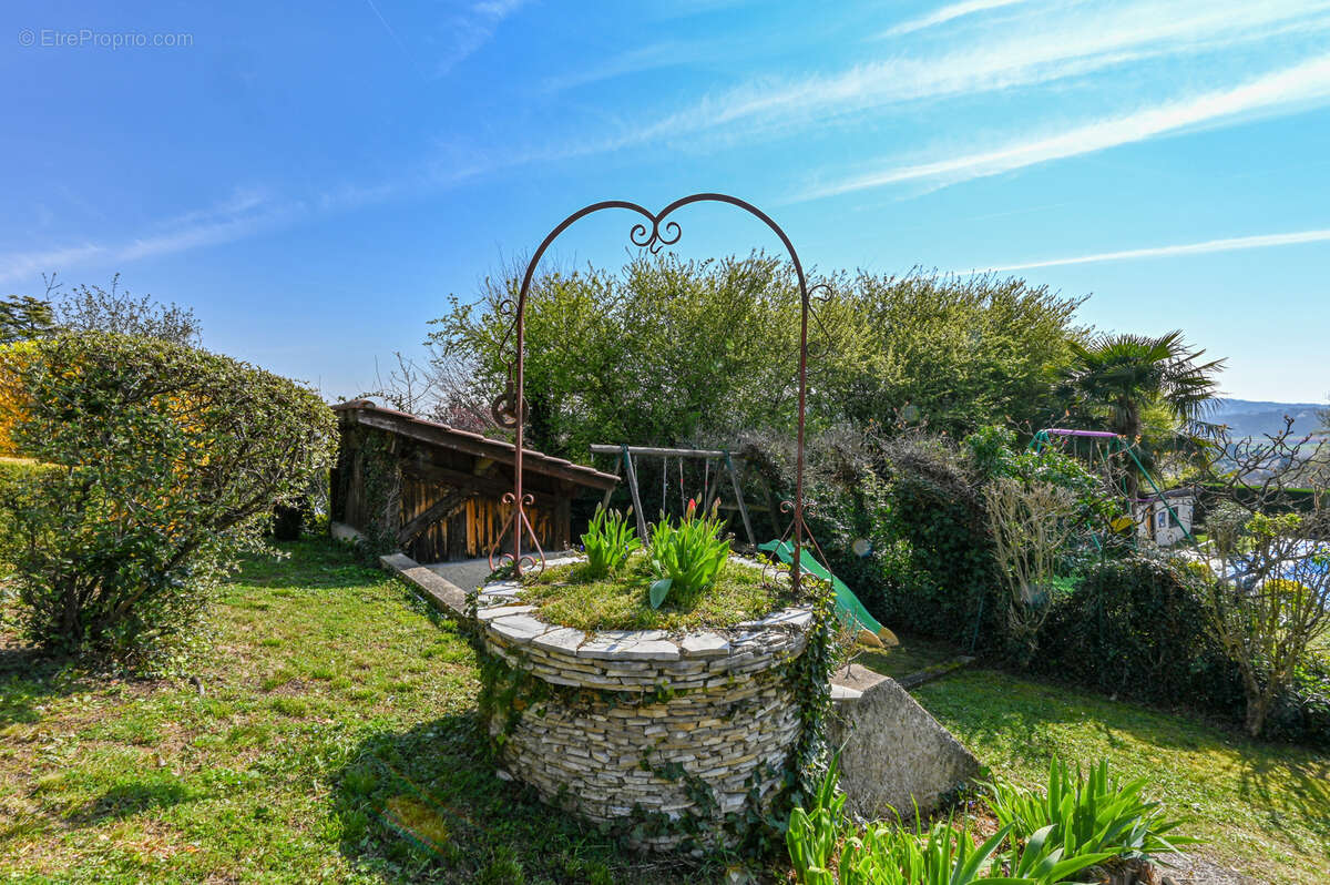 Maison à COMMUNAY