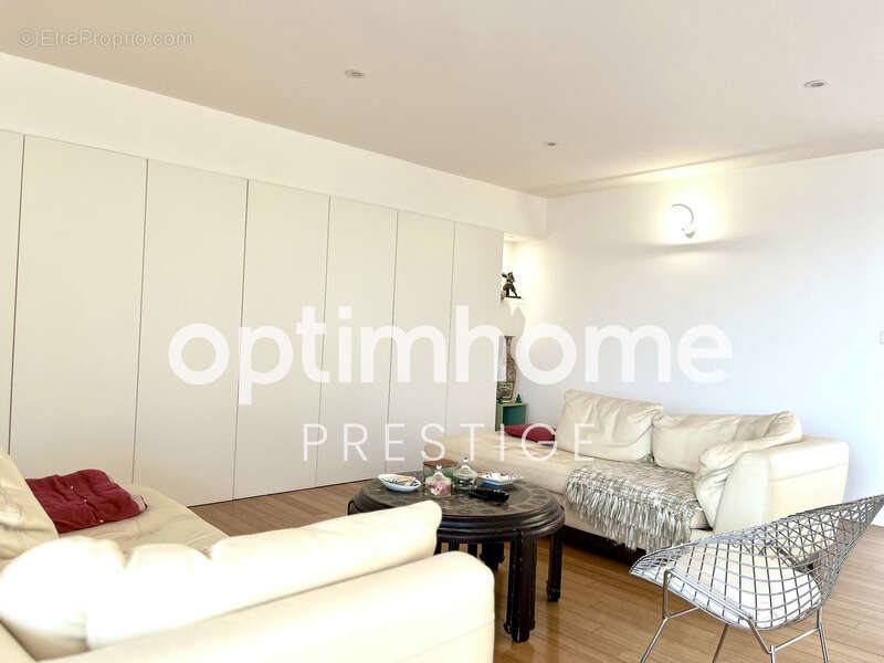 Maison à FONTAINEBLEAU