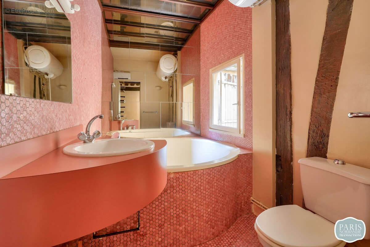 Appartement à PARIS-4E