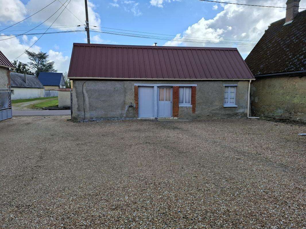 Maison à LA BOURDINIERE-SAINT-LOUP