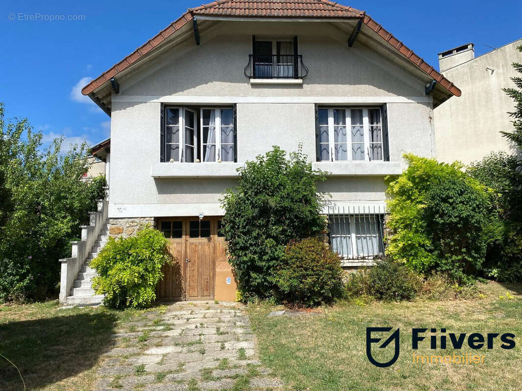 Maison à BRY-SUR-MARNE