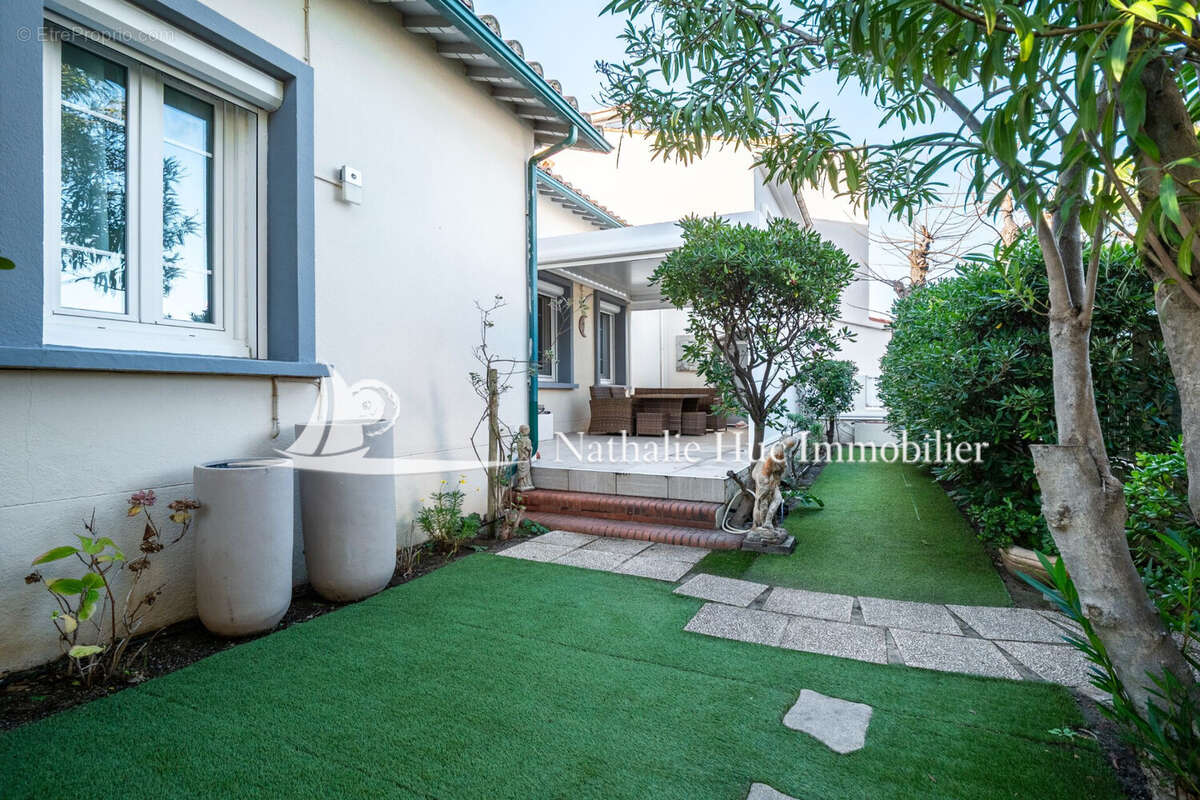 Maison à SAINT-CYPRIEN