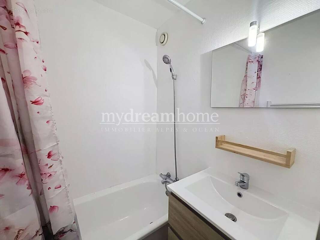 Studio avec coin nuit de 23,71m² à Flumet (73590) - photo 8