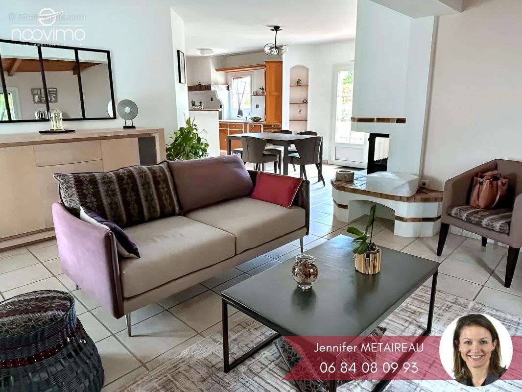 Maison à LA HAIE-FOUASSIERE