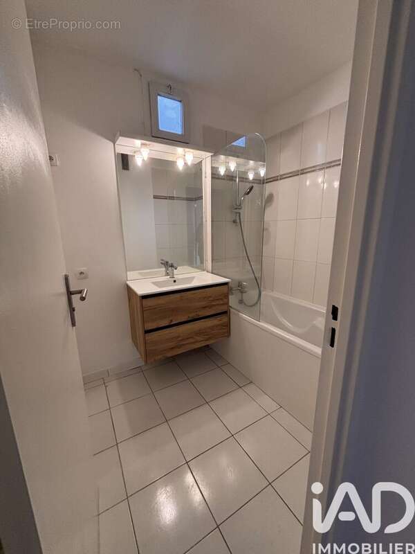 Photo 8 - Appartement à LE BOURGET