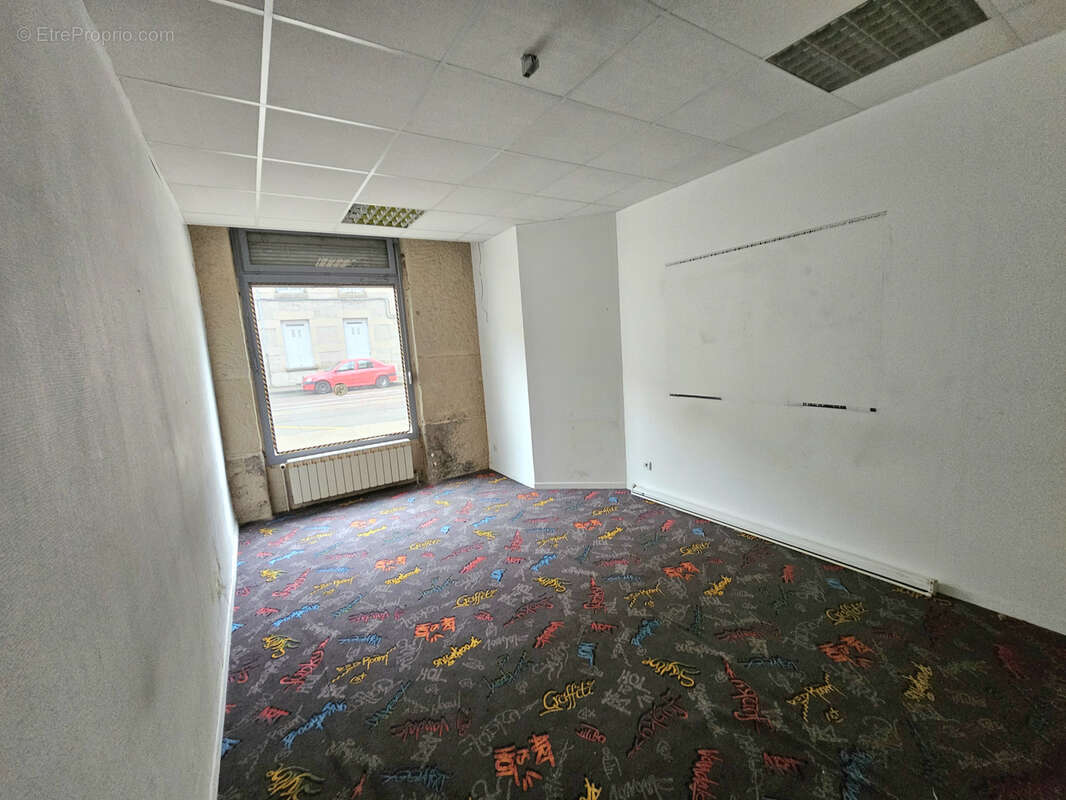 Commerce à SAINT-ETIENNE