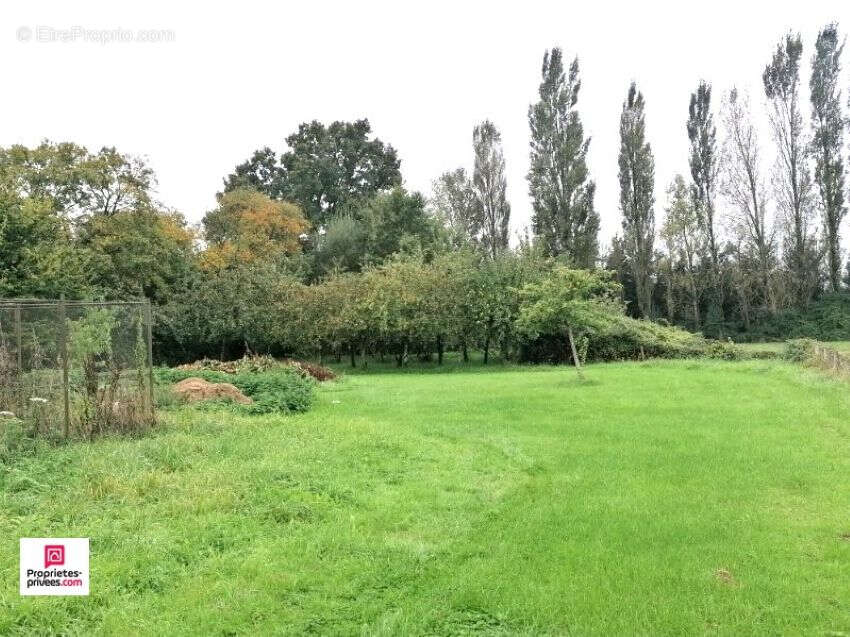 Maison à NEAUPHE-SOUS-ESSAI
