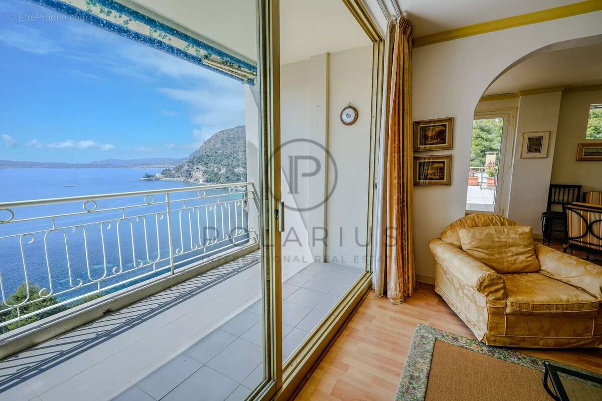 Appartement à CAP-D'AIL