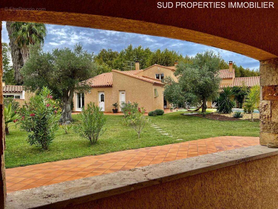 Maison à SAINT-CYPRIEN