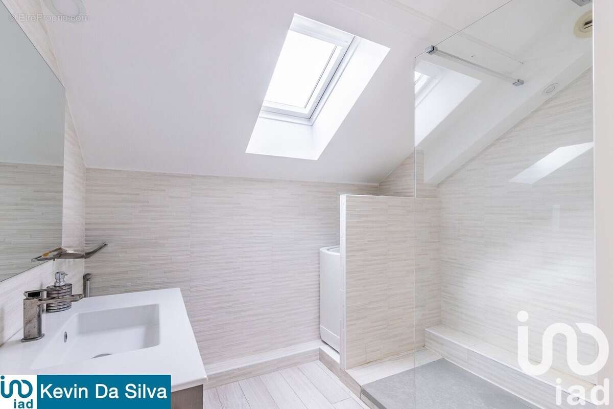 Photo 8 - Appartement à SAVIGNY-SUR-ORGE