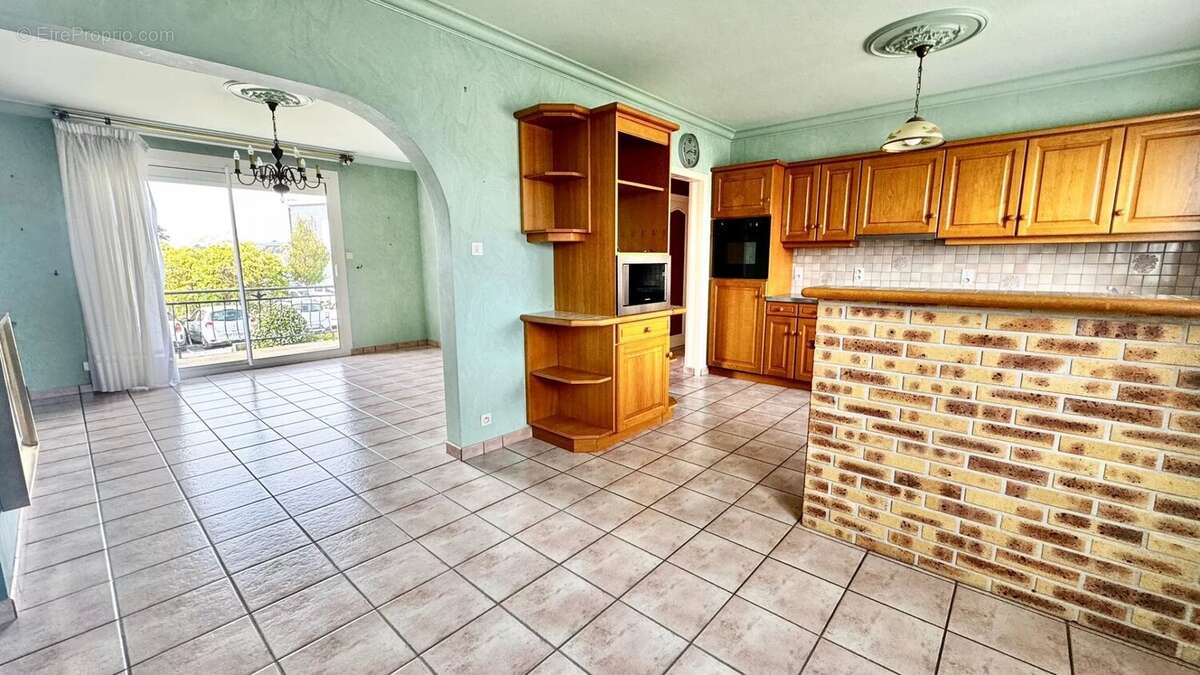 Maison à GRAND-CHAMP