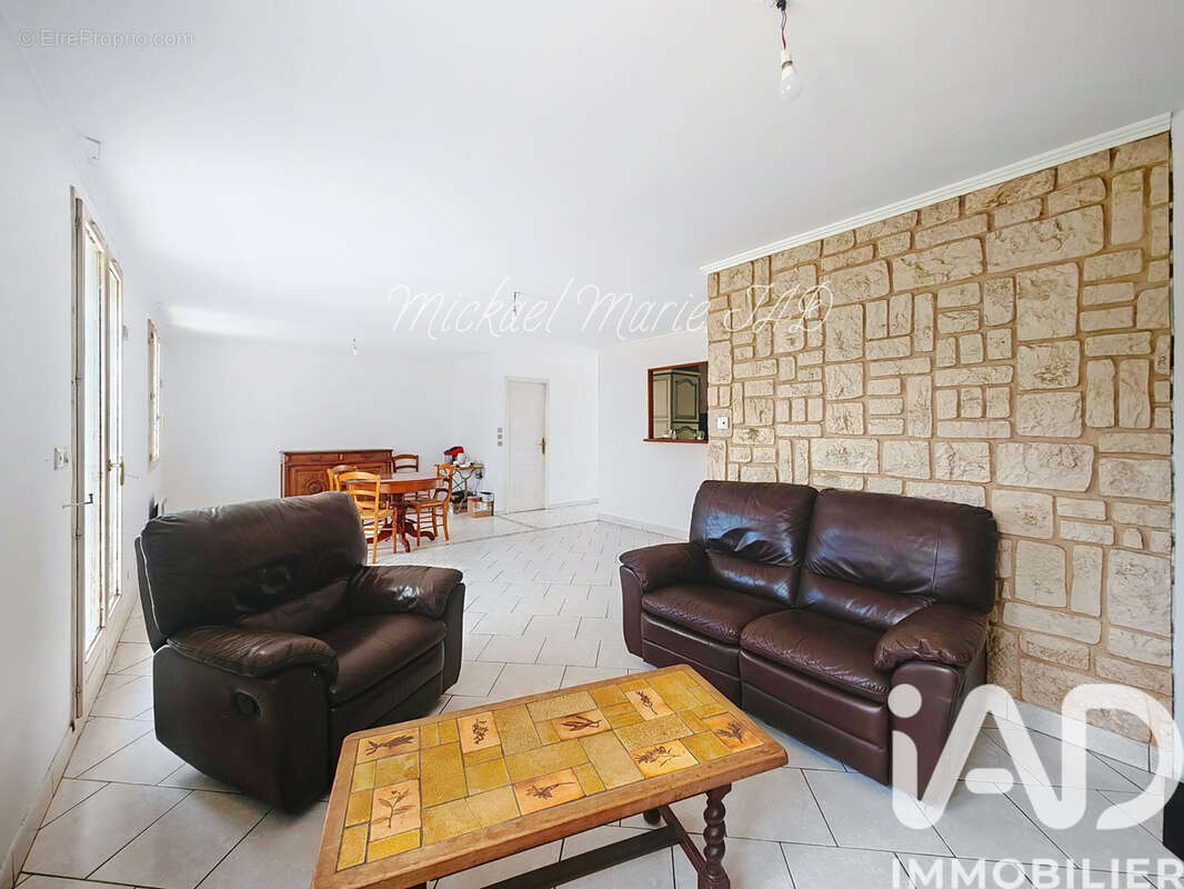 Photo 6 - Maison à PUIMISSON