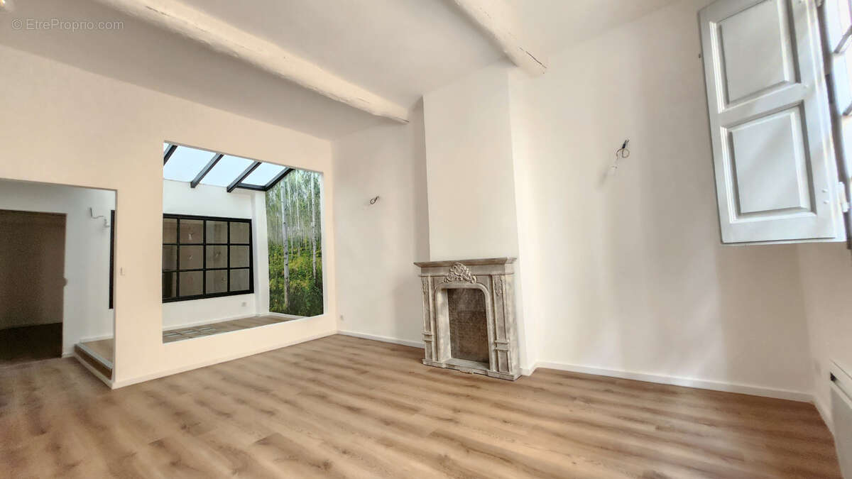 Appartement à AIX-EN-PROVENCE