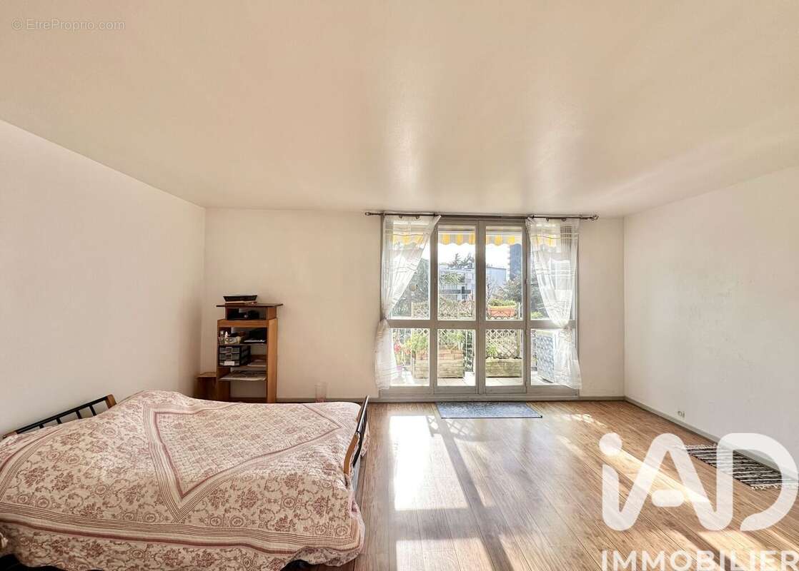 Photo 2 - Appartement à SAINT-MICHEL-SUR-ORGE
