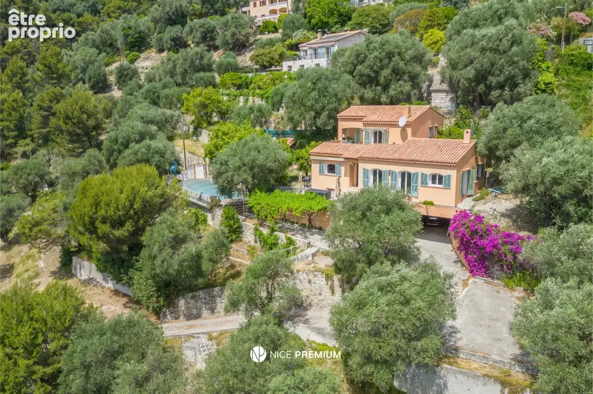 Rimiez / st andre de la roche / villa avec terrain et piscine - photo 3