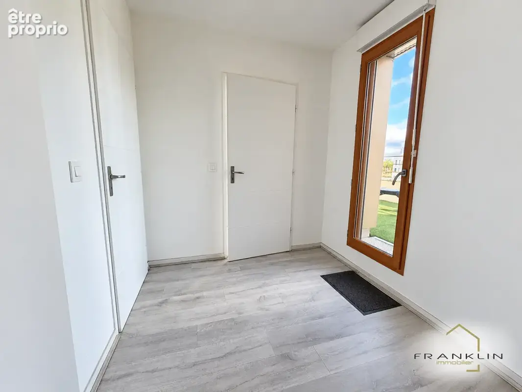 Saint-Denis :EXCLUSIVITE appartement Avec 2 terrasses et un box - photo 11