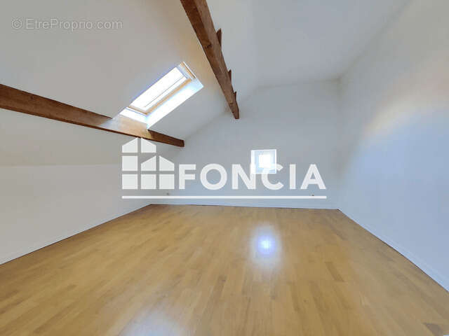 Appartement à LE PECQ