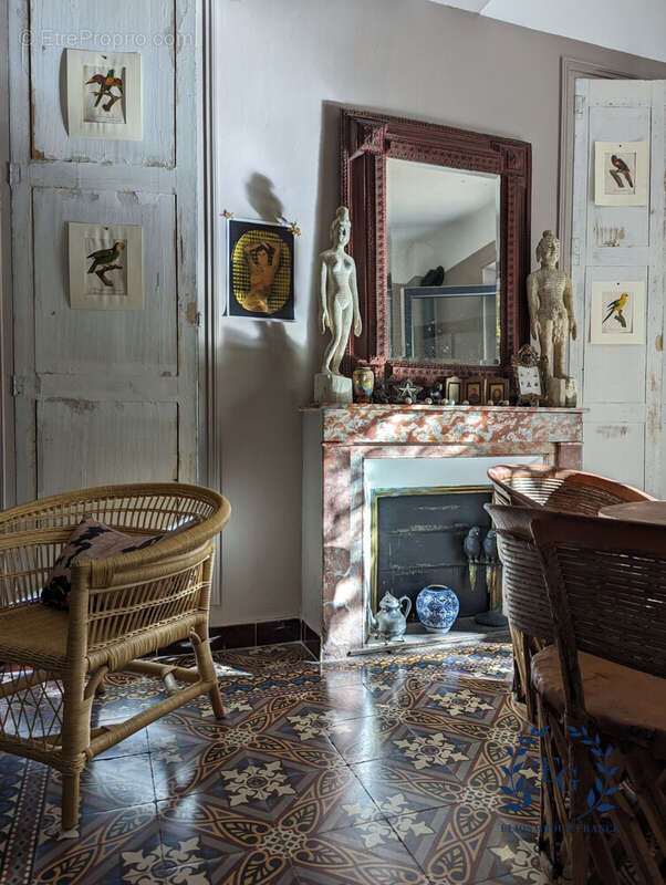 Maison à CORRENS