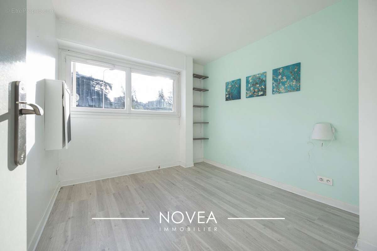 Appartement à TASSIN-LA-DEMI-LUNE