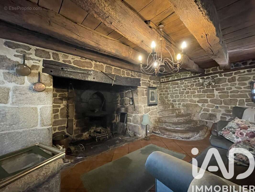 Photo 3 - Maison à NEDDE