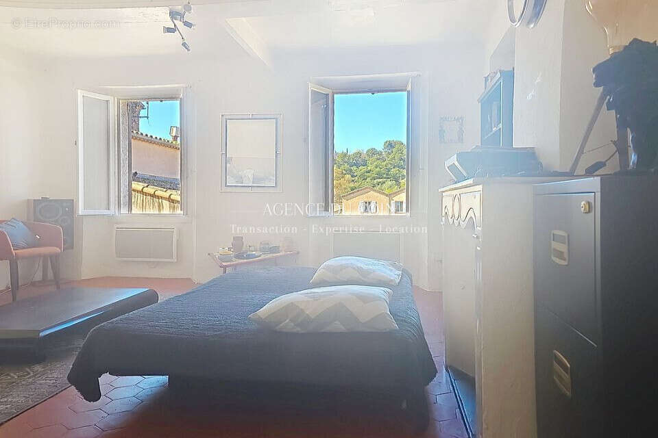 Appartement à TRANS-EN-PROVENCE