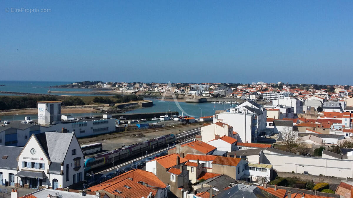 Commerce à SAINT-GILLES-CROIX-DE-VIE