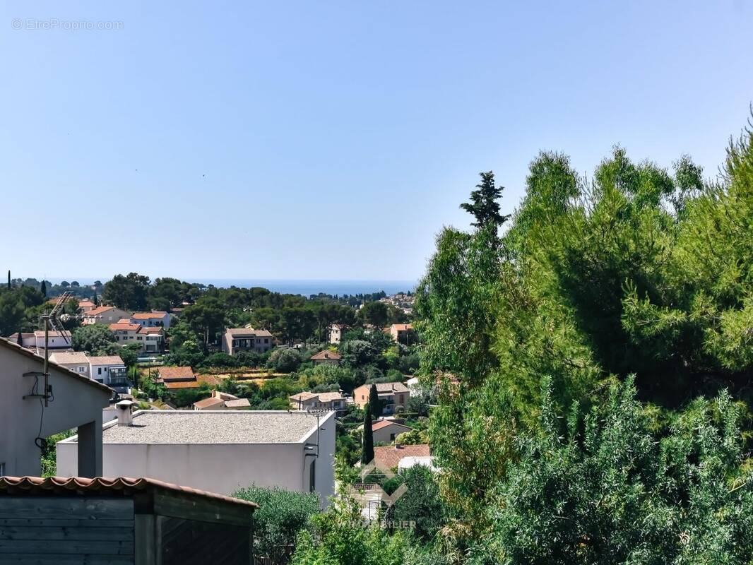 Appartement à LA GARDE