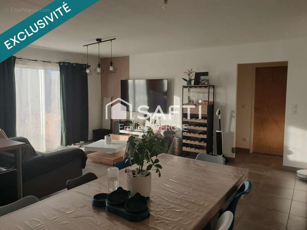 Photo 3 - Maison à MARTINET