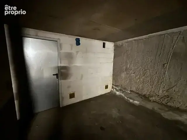Carre d'or - parking + cave - photo 2