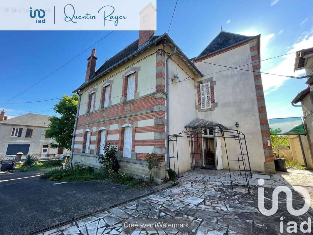 Photo 2 - Maison à BOURBON-L'ARCHAMBAULT
