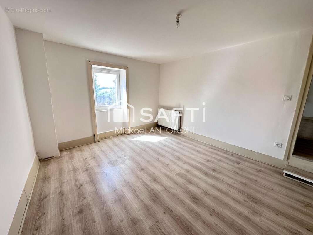 Photo 9 - Maison à LA GRESLE