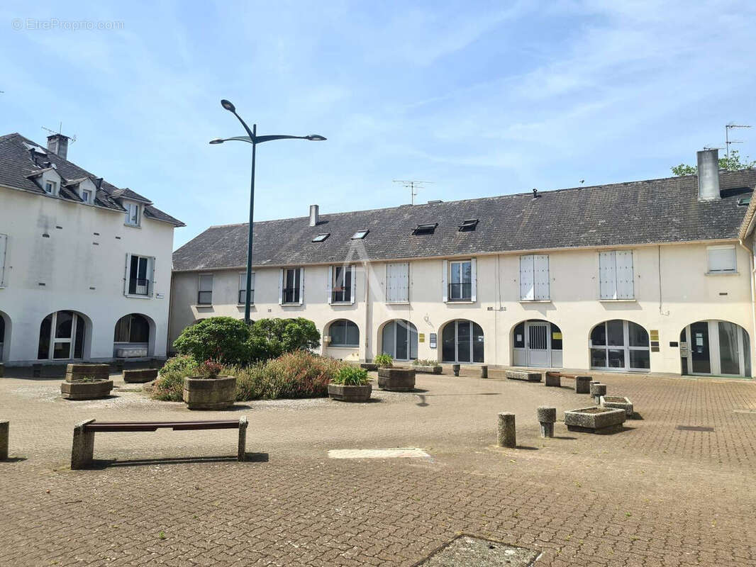 Local commercial Ozoir La Ferriere - photo 8