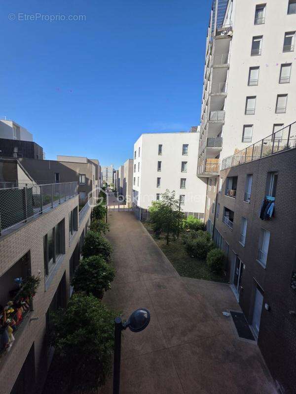 Coup de cœur : 3 Pièces Lumineux (2020) – Romainville limite Montreuil Ligne 11 à 6 minutes – Calme, Confort et Modernité et Par - photo 16