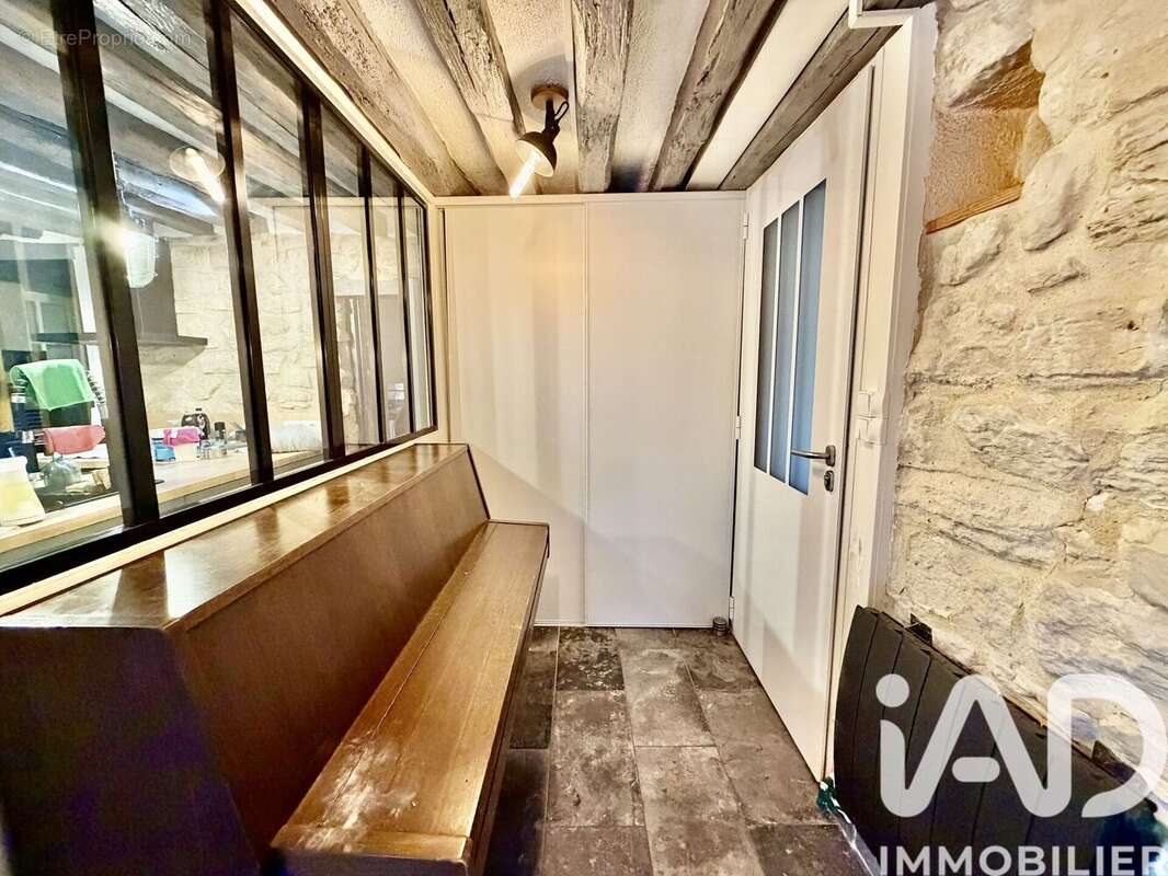 Photo 8 - Appartement à VAUJOURS