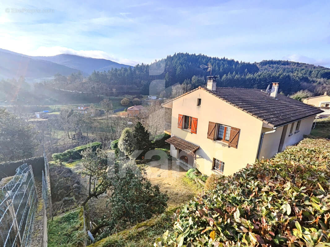 Maison à VILLEVOCANCE