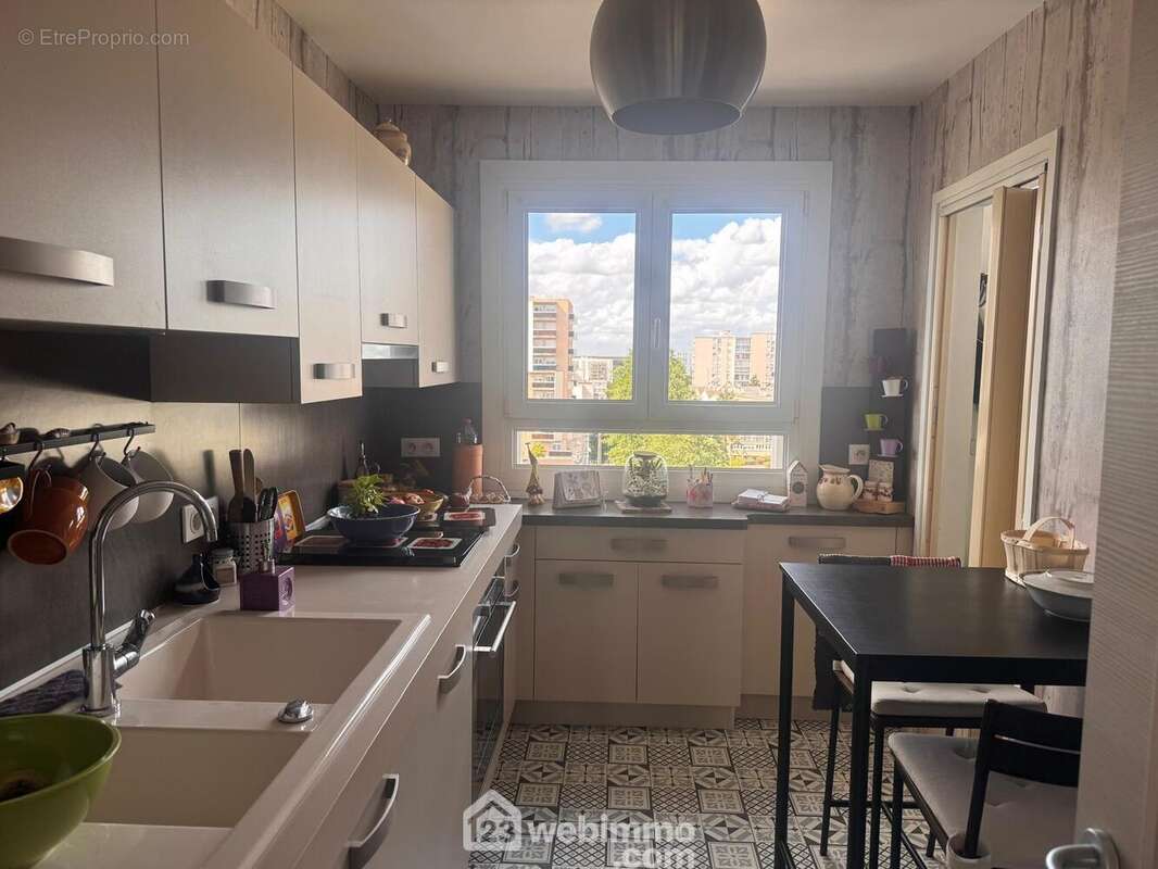 Appartement à COMPIEGNE