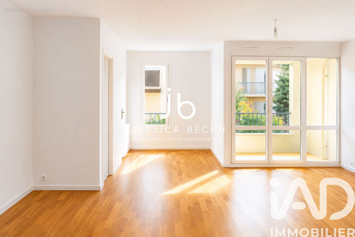 Appartement 81 m² à Montmorency  - photo 2