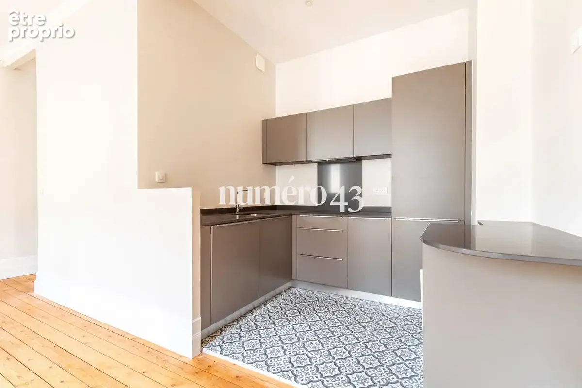 Appartement 3 pièces 67 m² à vendre à Bordeaux (33000) - photo 5