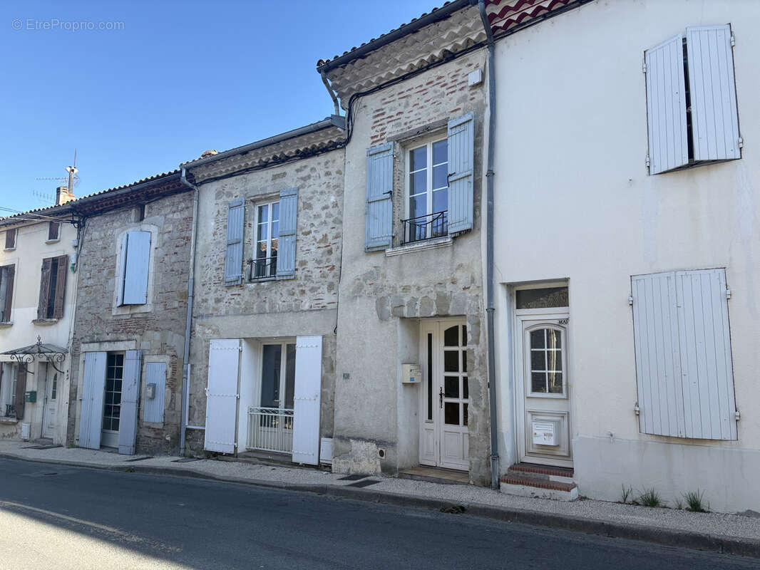 Maison à PENNE-D&#039;AGENAIS