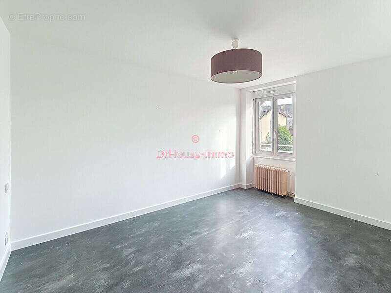Maison 85 m² à Fougeres  - photo 16