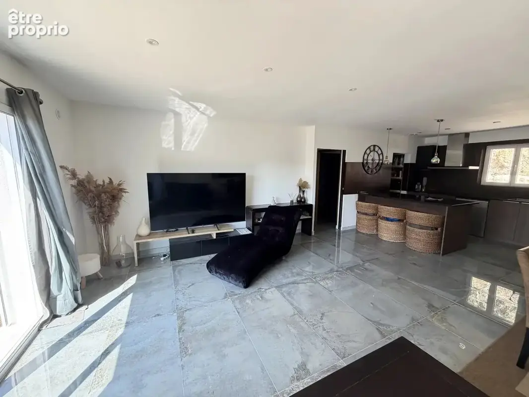 Figanières – maison récente de plain-pied – 109 m² – 3 chambres – dpe a – terrain 1 062 m² - photo 16